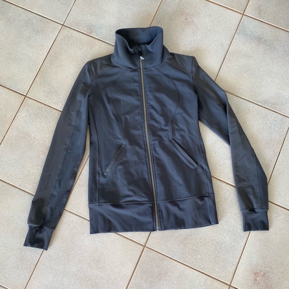 Lululemon Grey Jacket Sz 10